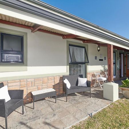 Fraai Uitzicht Struisbaai Appartement Buitenkant foto