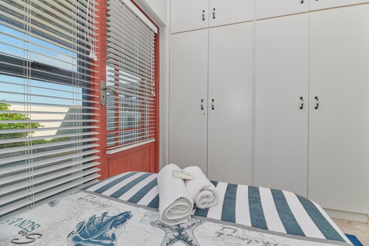 Fraai Uitzicht Struisbaai Appartement Buitenkant foto